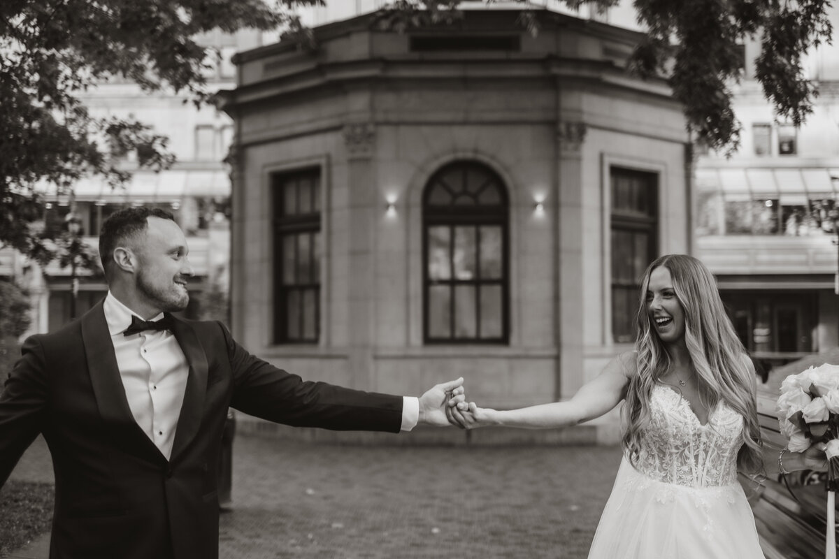 wedding-planner-le-windsor-montreal-bridal-portraits