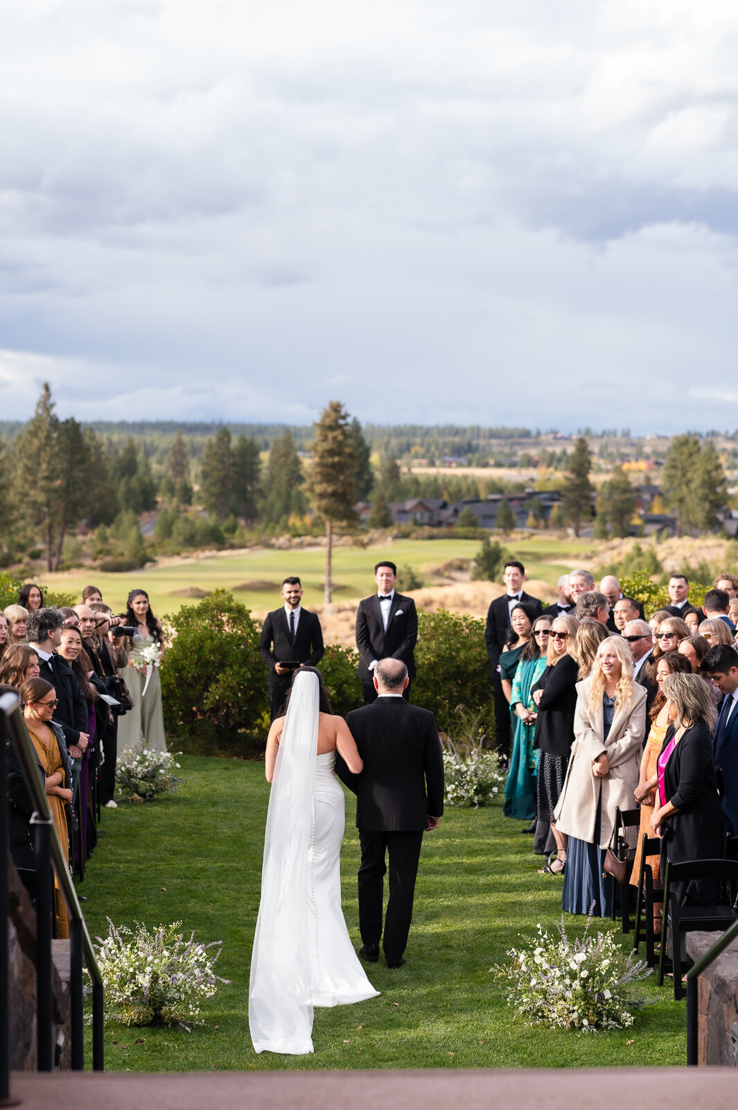 Tetherow-Resort-Oregon-Wedding-by-Chrissandra-Jallah-Photography9390