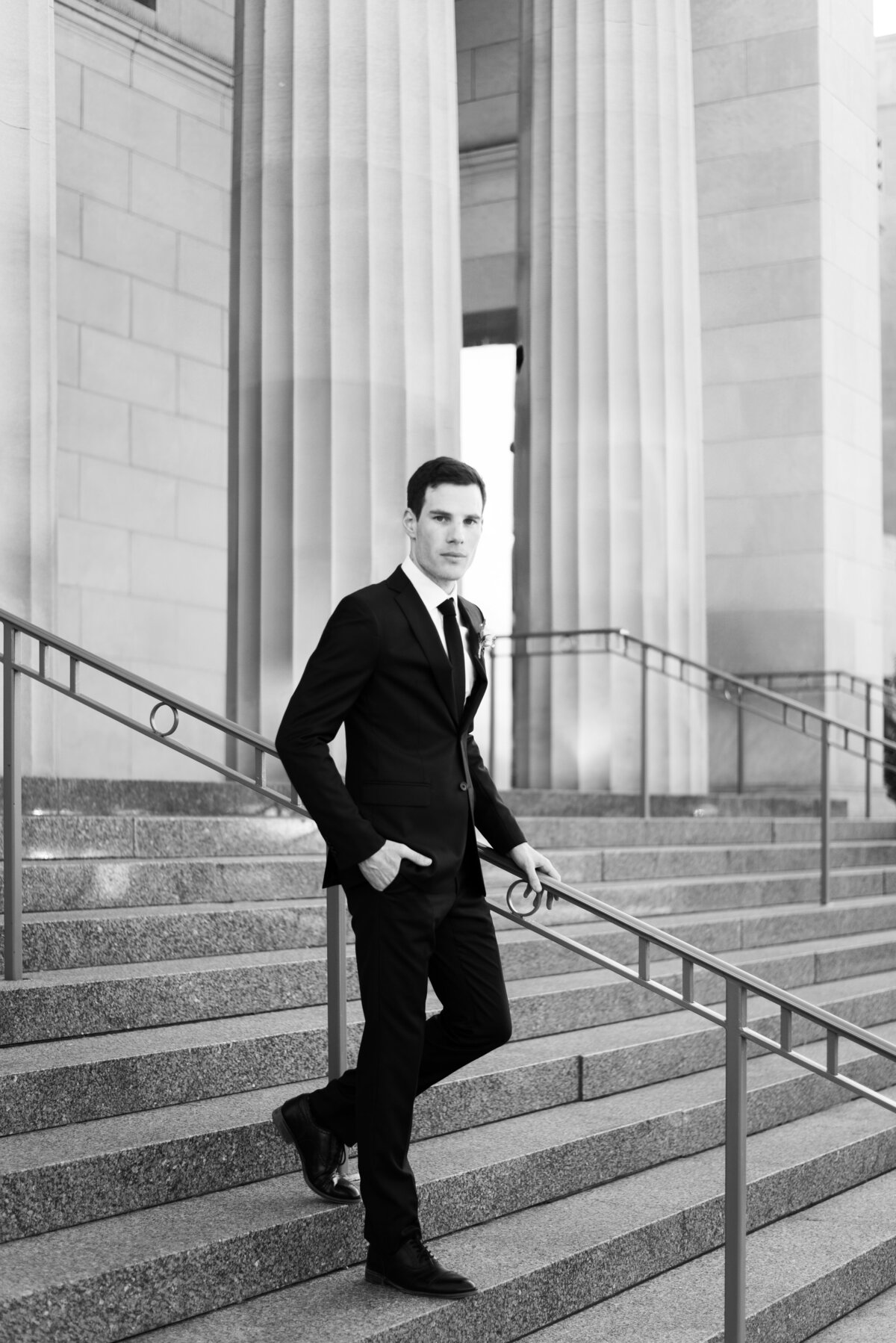 cassie-nichole-photography-cincinnati-ohio-wedding-photography-the-view-at-mt-adams-hannah-jeff-wedding-day-bride-and-groom-59