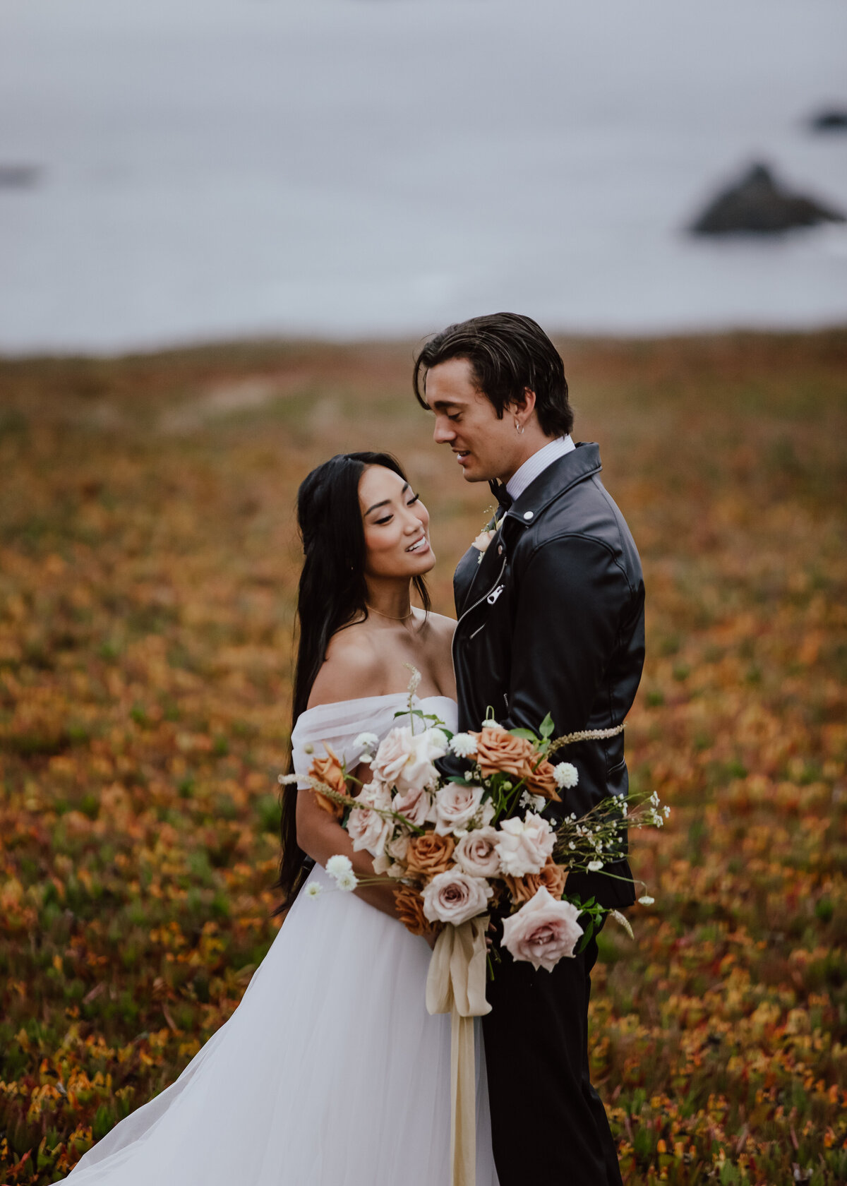 07312021_Chris+KaylaElopement_BodegaBayCA_AnjaJensenPhotography_103