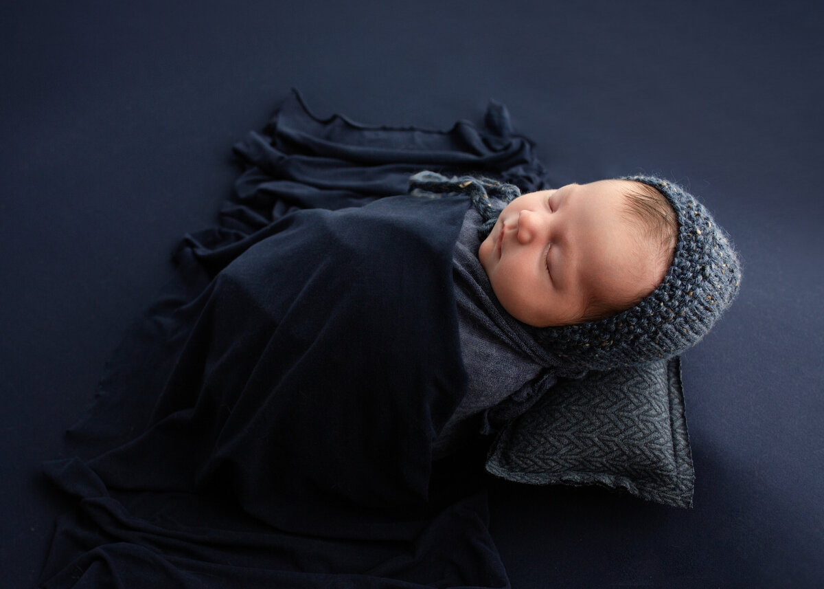 Lauren Vanier Photography | Hobart finest baby photographer | Newborn Photography hobart-12