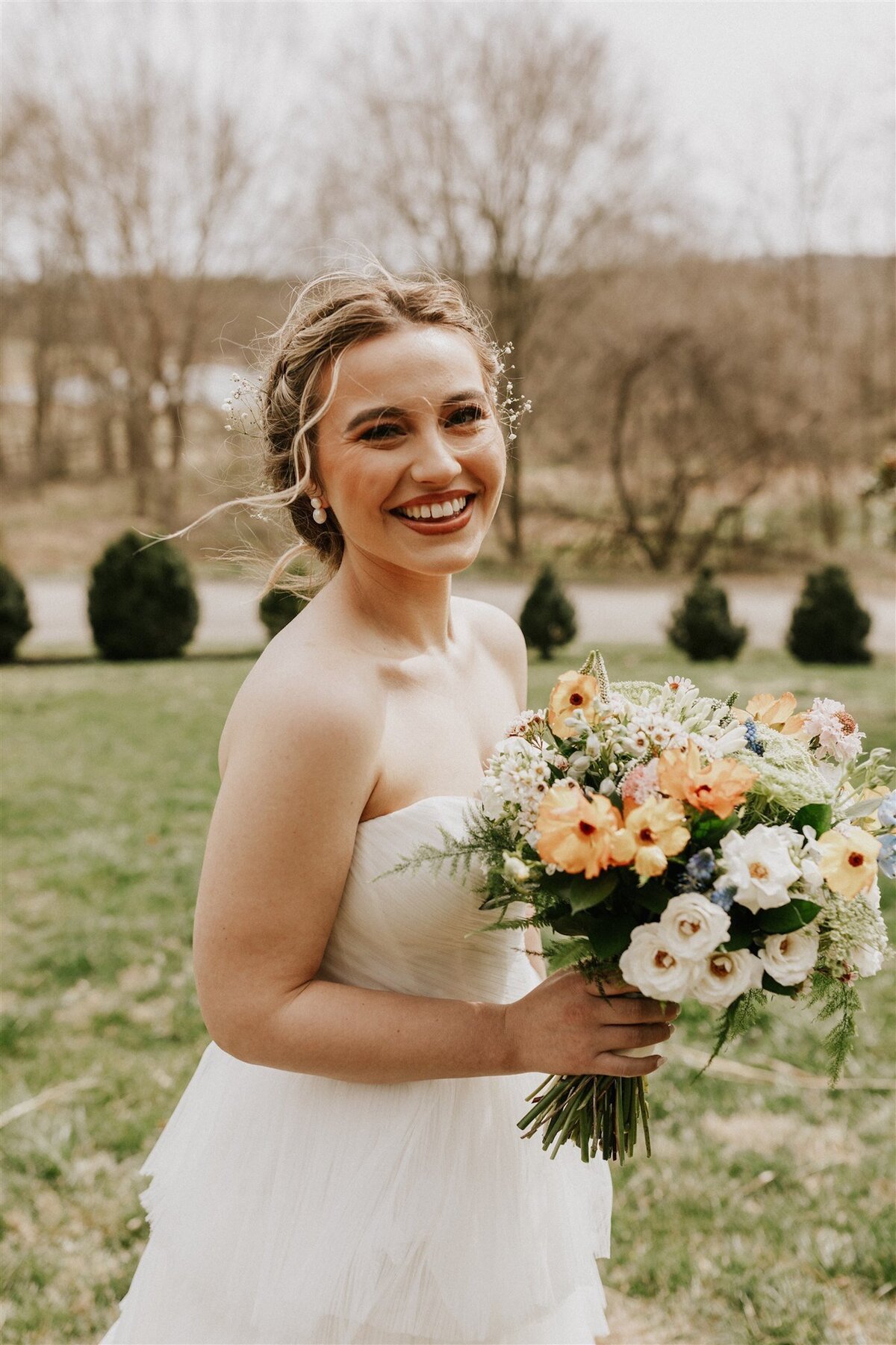 al-fresco-Virginia-barn-farm-weddings-tranquility-farm00006