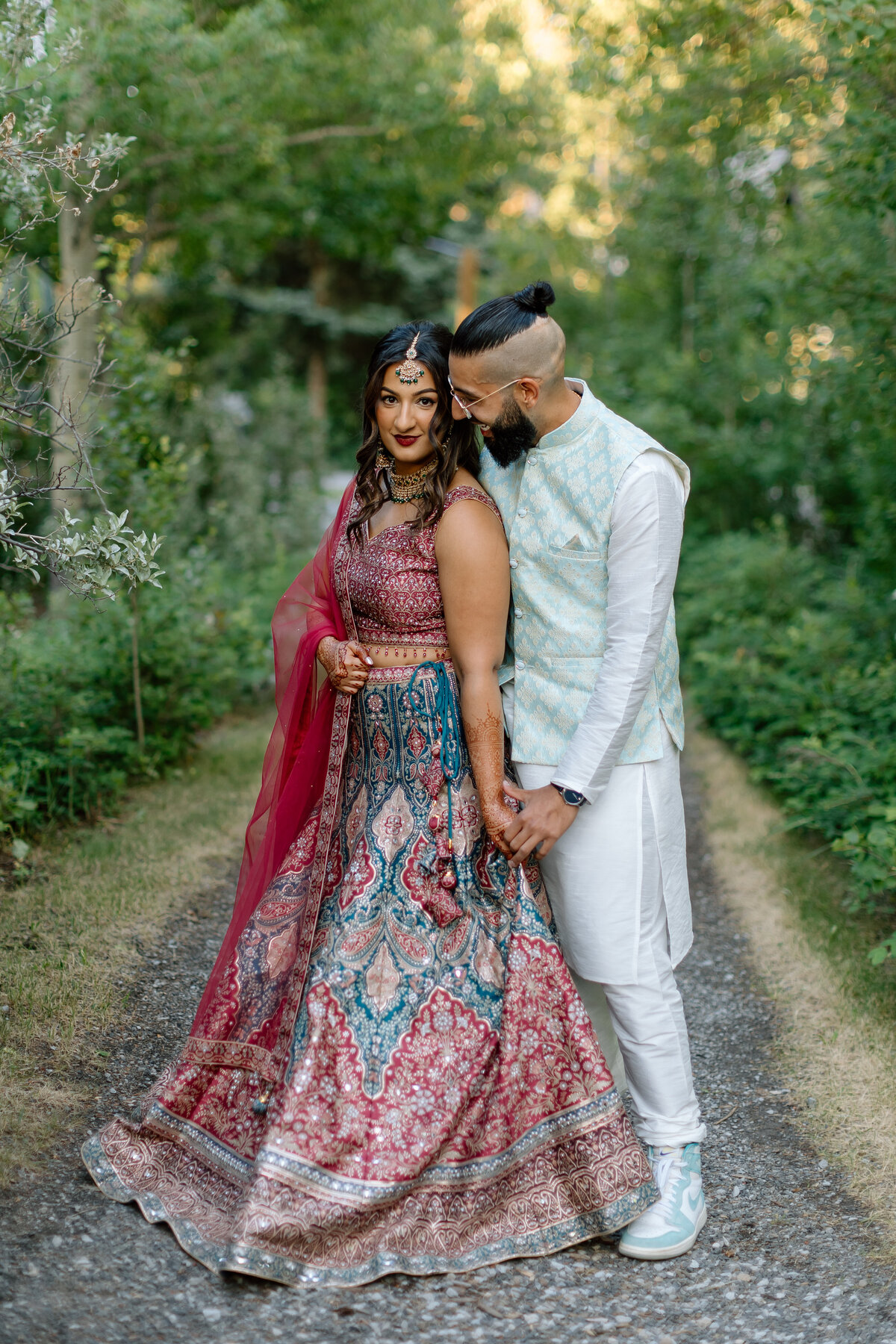 IndianWedding_CalgaryIndianWedding_BanffIndianWedding_Indianweddingplanner_Mehndi_Sangeet (74)