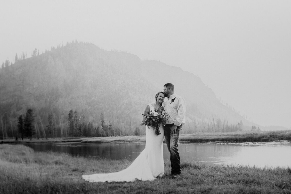 yellowstone-national-park-elopement-photographer-58