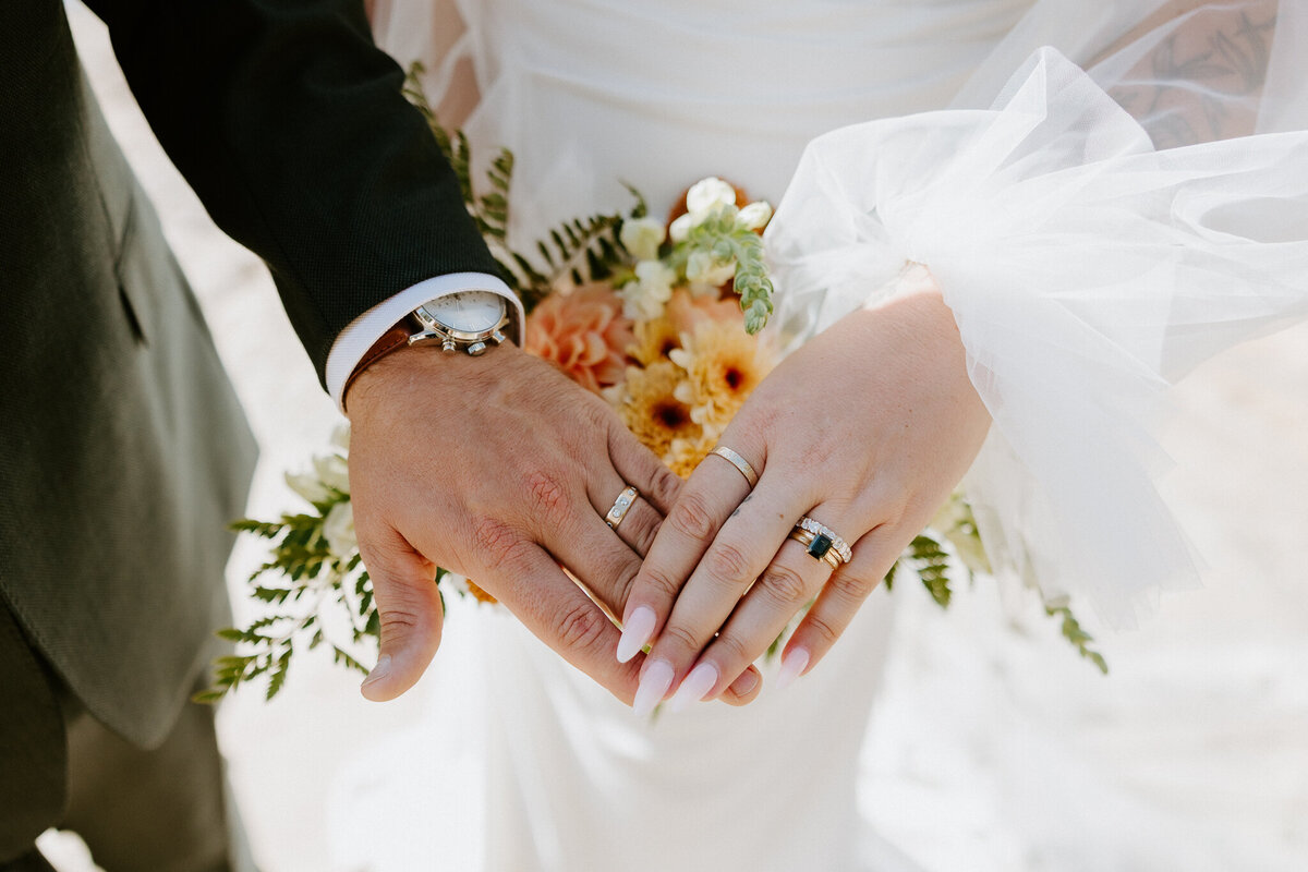 April&Kenneth Previews-95