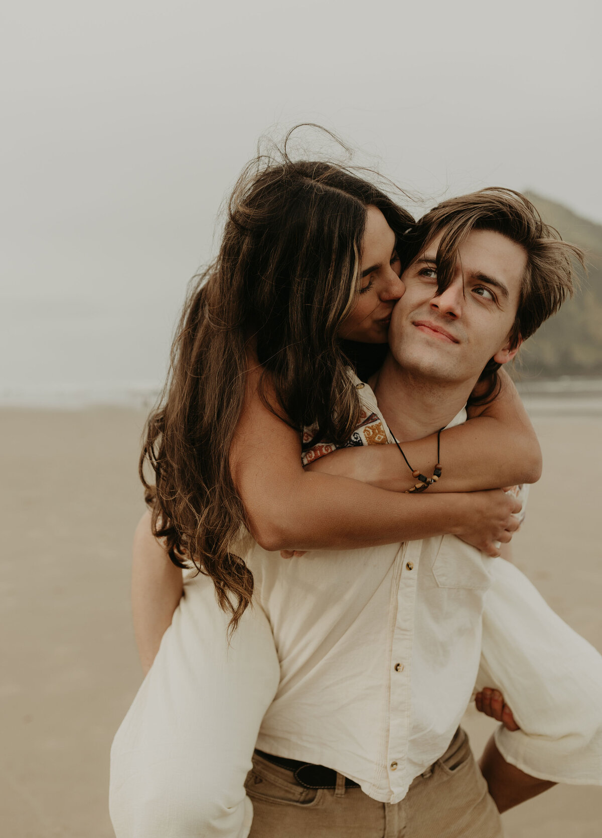 cannon-beach-couples_gracethaophotography-135