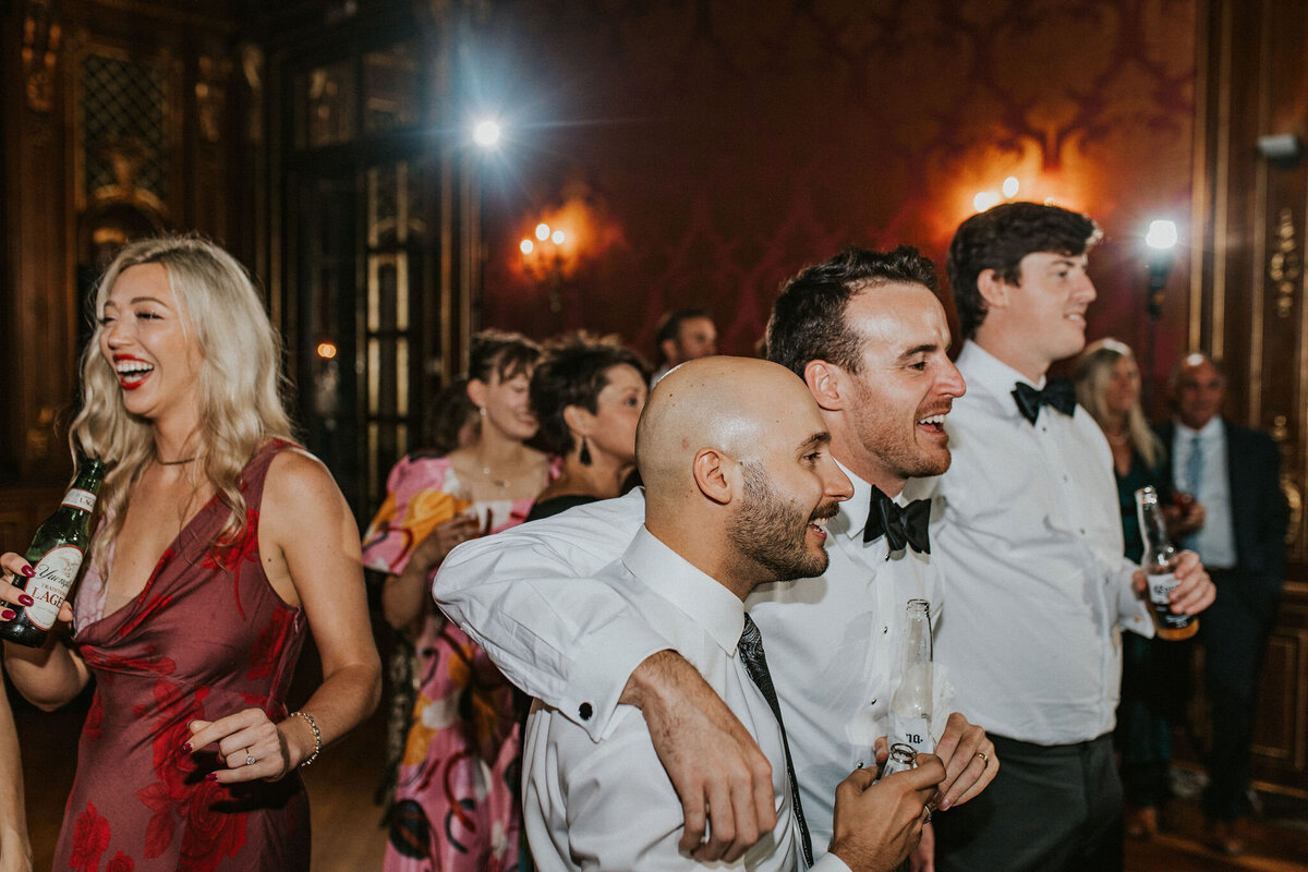 WELLING-FLORES.Wedding.EngineersClub-rcptn-250
