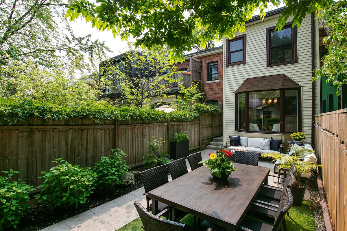 65-web-or-mls-74_008_Backyard