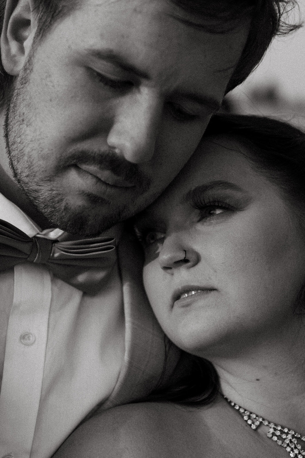 presley-gray-photo-wild-horse-montana-elopement-9987