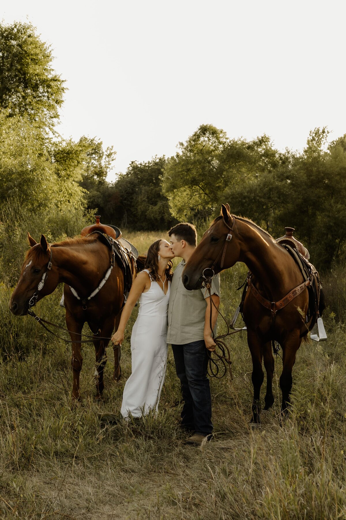 iowa-engagement-with-horses-6