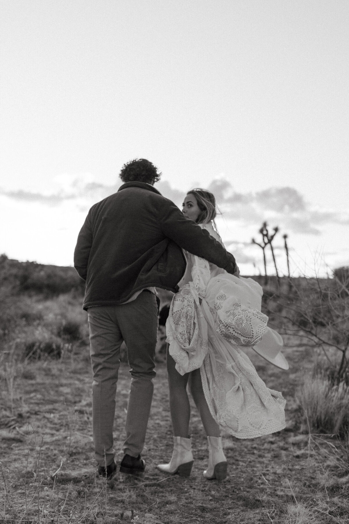 Joshua-Tree-Airstream-Wedding-3704