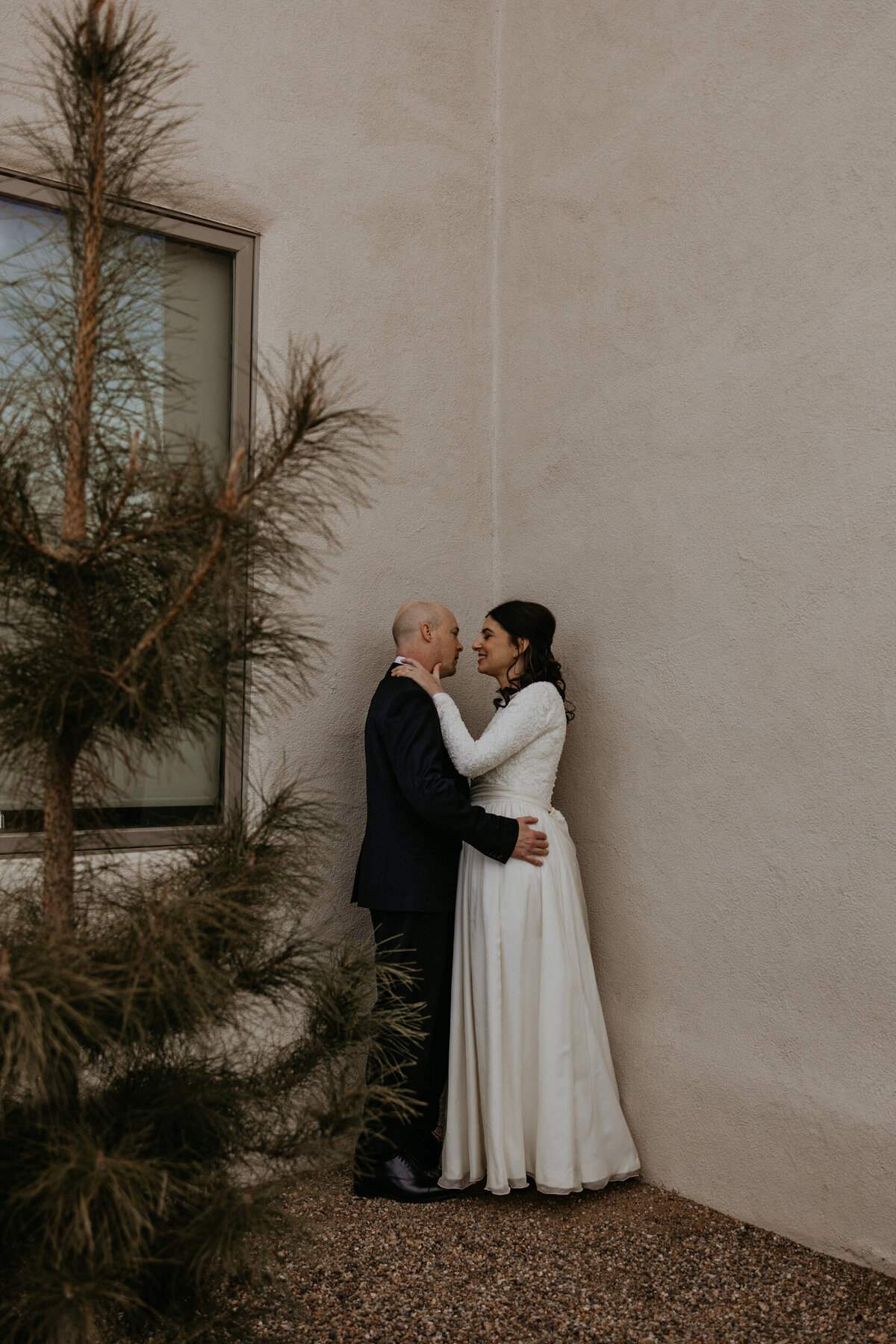 air-bnb-intimate-wedding-santa-fe-new-mexico-35