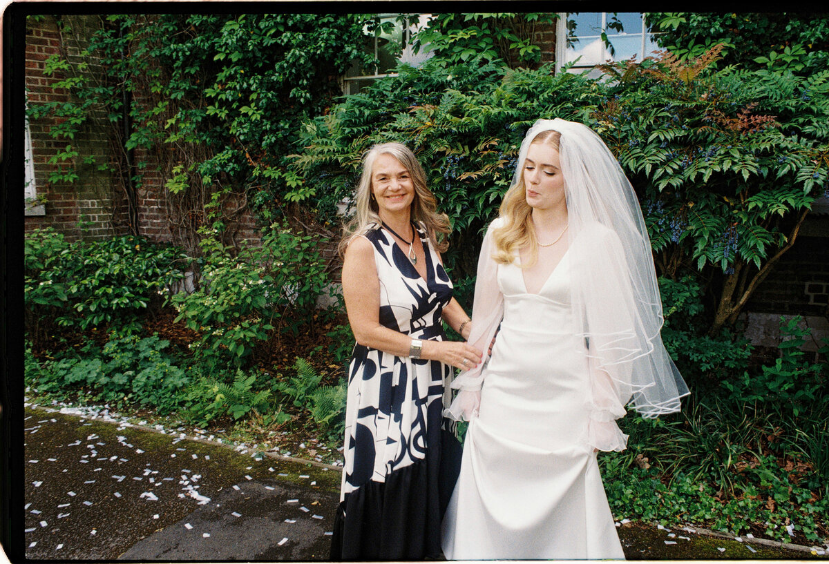 London-film-wedding-photography00025