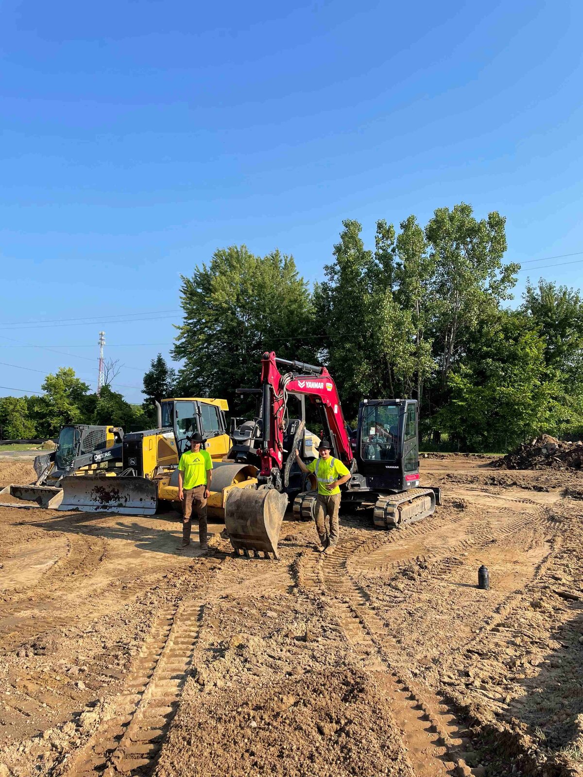 storage-facility-site-development-highland-services-machines