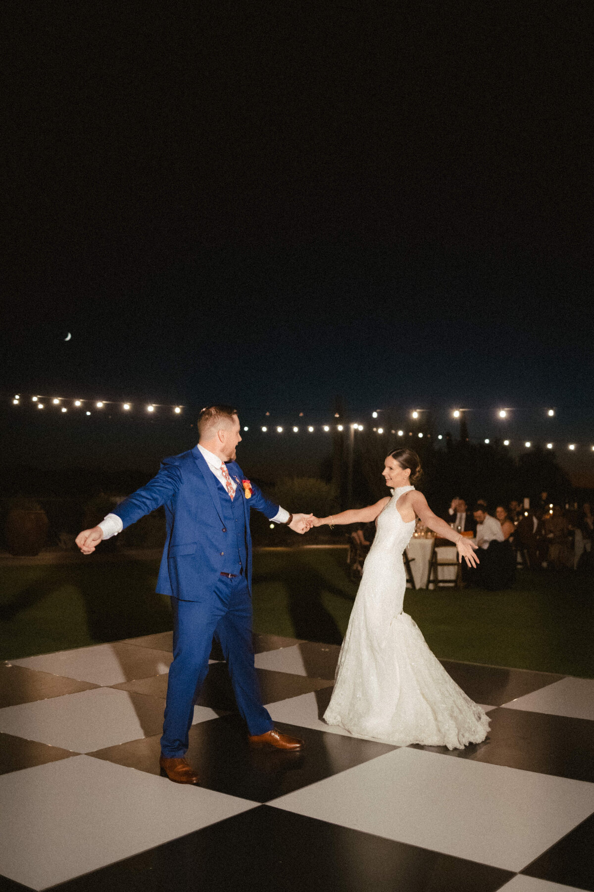 Sarah & Steven Wedding Sneak Peeks-147