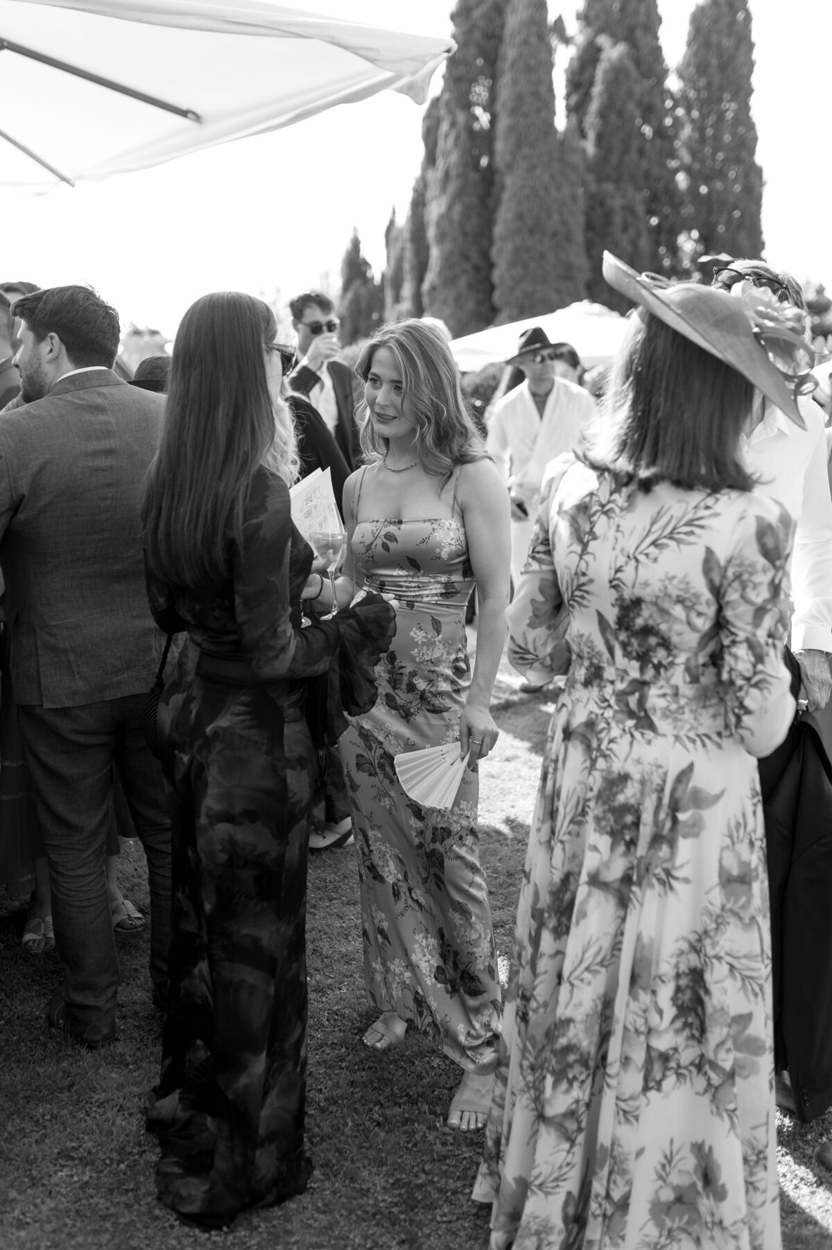 Flora_And_Grace_Editorial_Tuscany_Analog_Editorial_Wedding_Photographer (1 von 1)-52