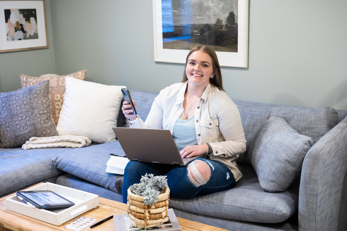 branding-wanderingwildemedia-besocial-rapidcity-socialmediamanager-34