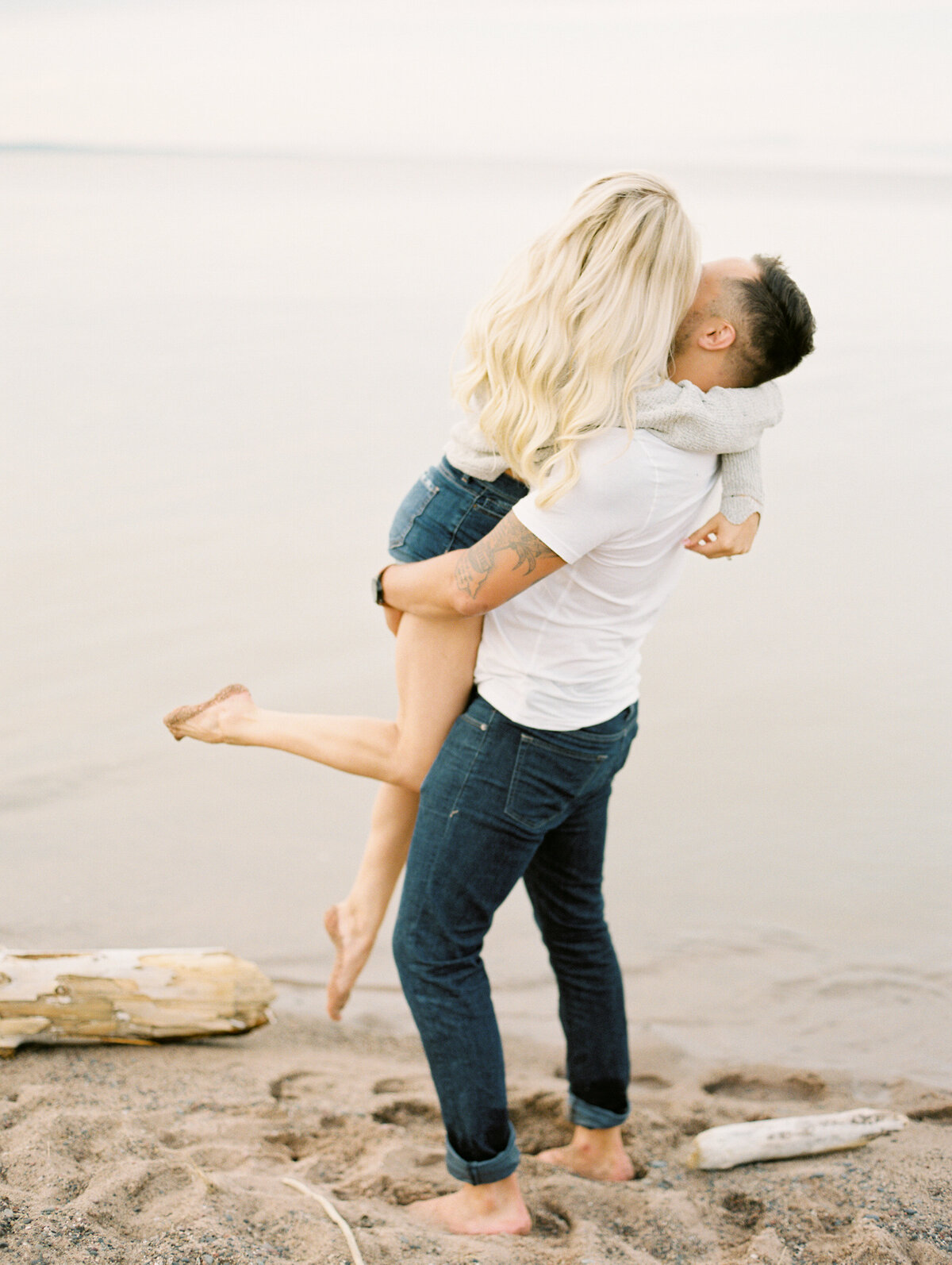 Duluth-Beach-Engagement-Session110