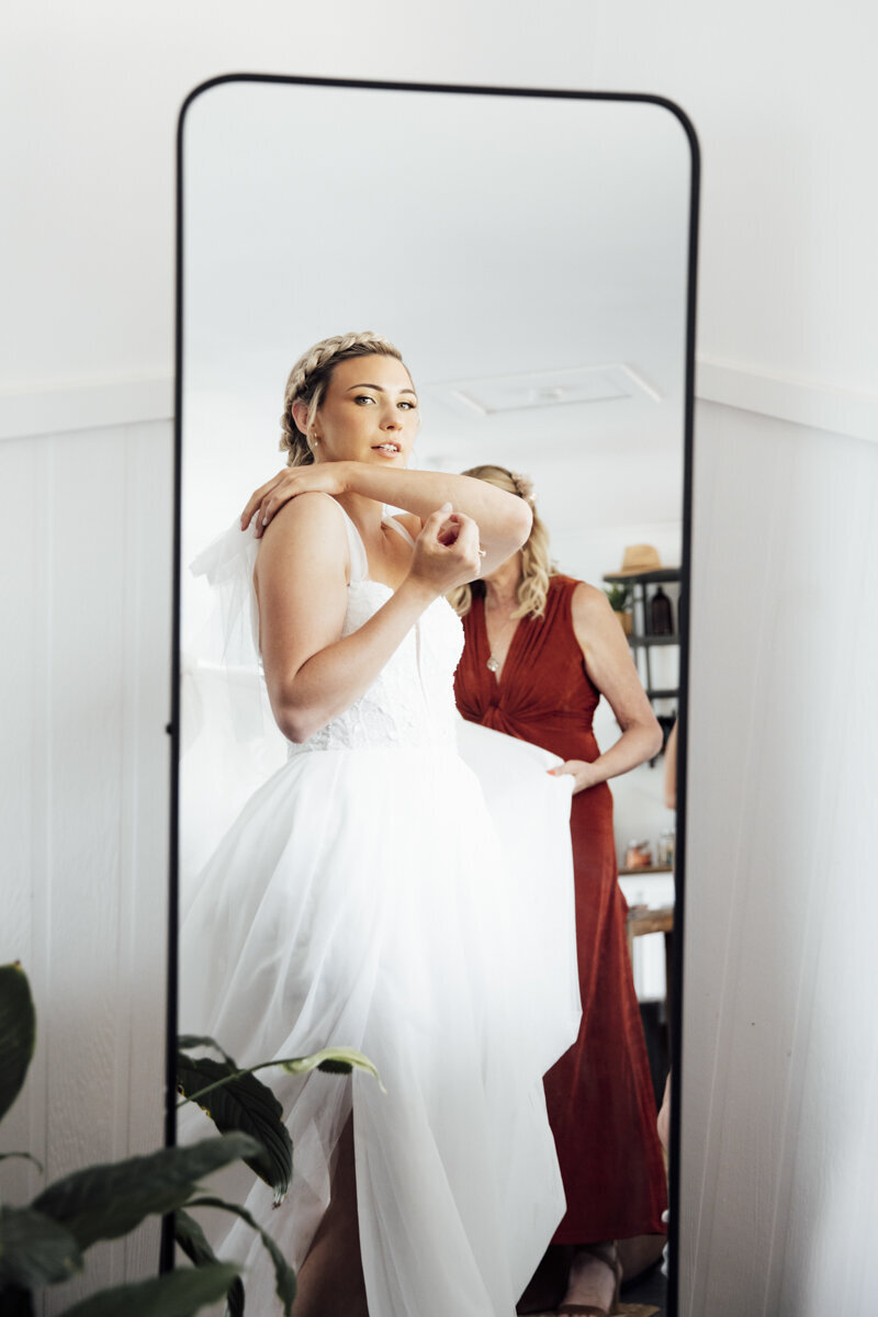 Liminal-Wonderland-Lakes-Entrance-Wedding-Photographer055