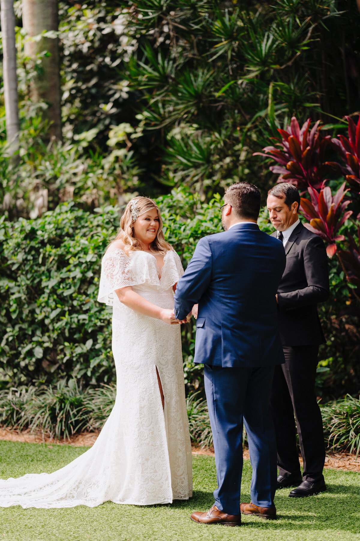 mcneile-photo-sunken-gardens-elopement-chantilly-chic-celebrations-7