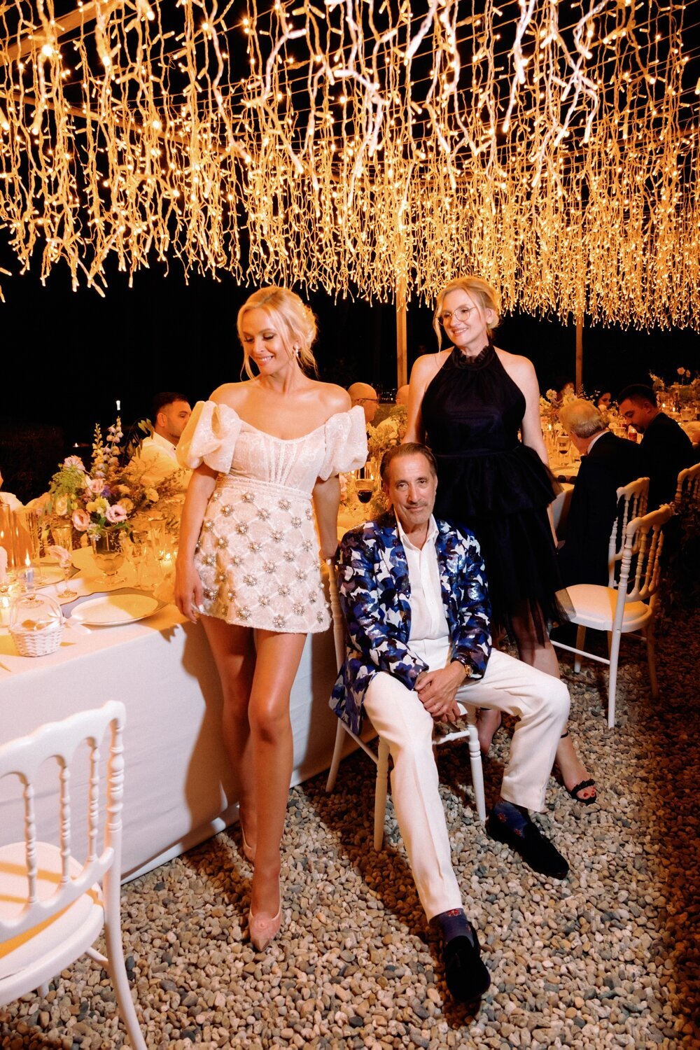 villa-controni-lucca-tuscany-luxury-destination-wedding-film-analog-stefano-degirmenci_0076