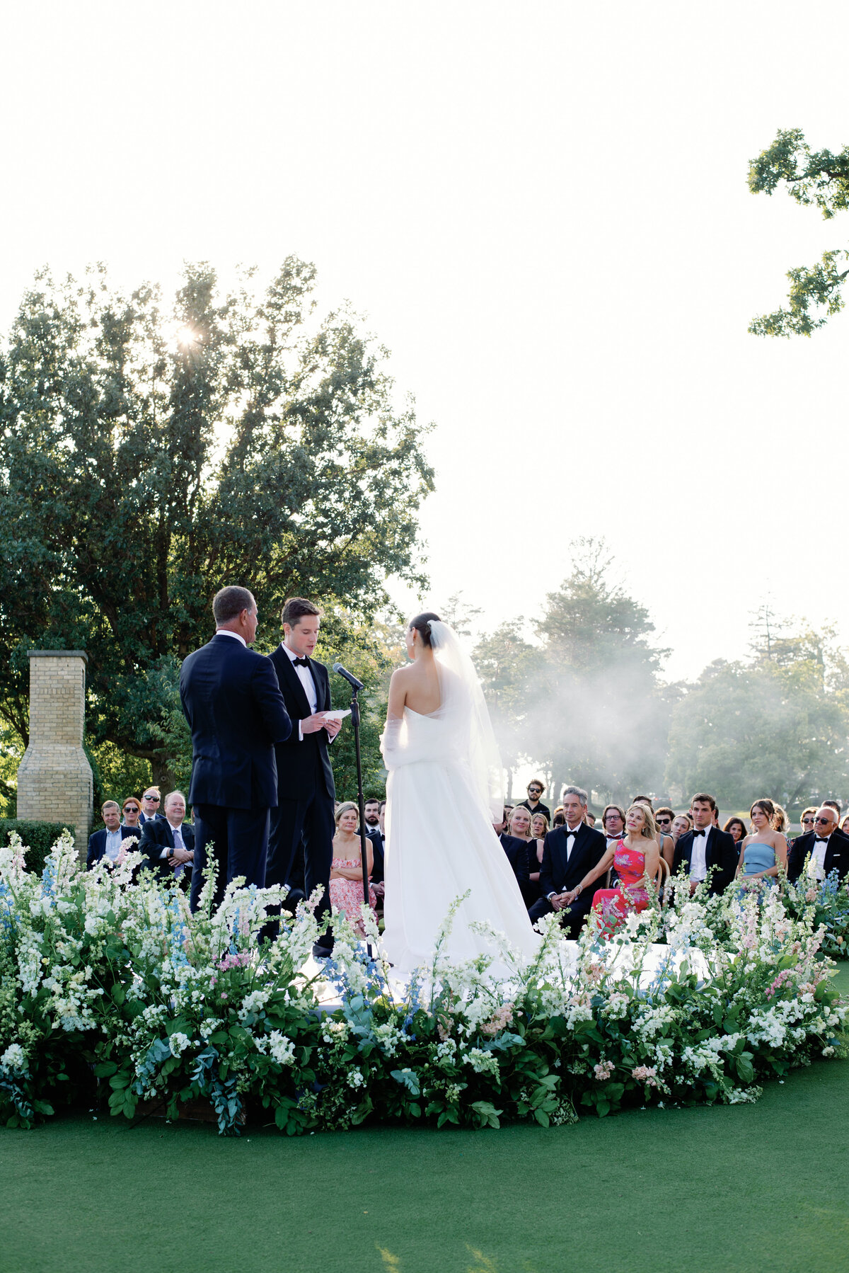 Milwaukee Country Club Wedding on the Golf Course_26
