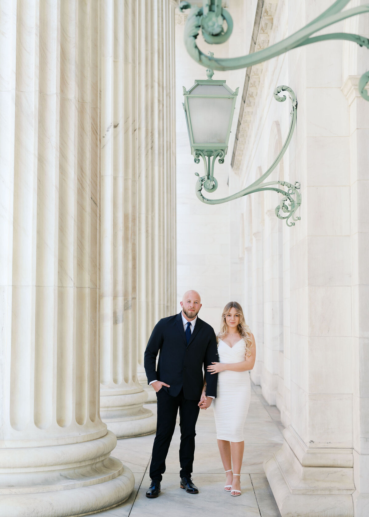 -DowntownDenverEngagementPhotos-AlisonBrookePhotography-1