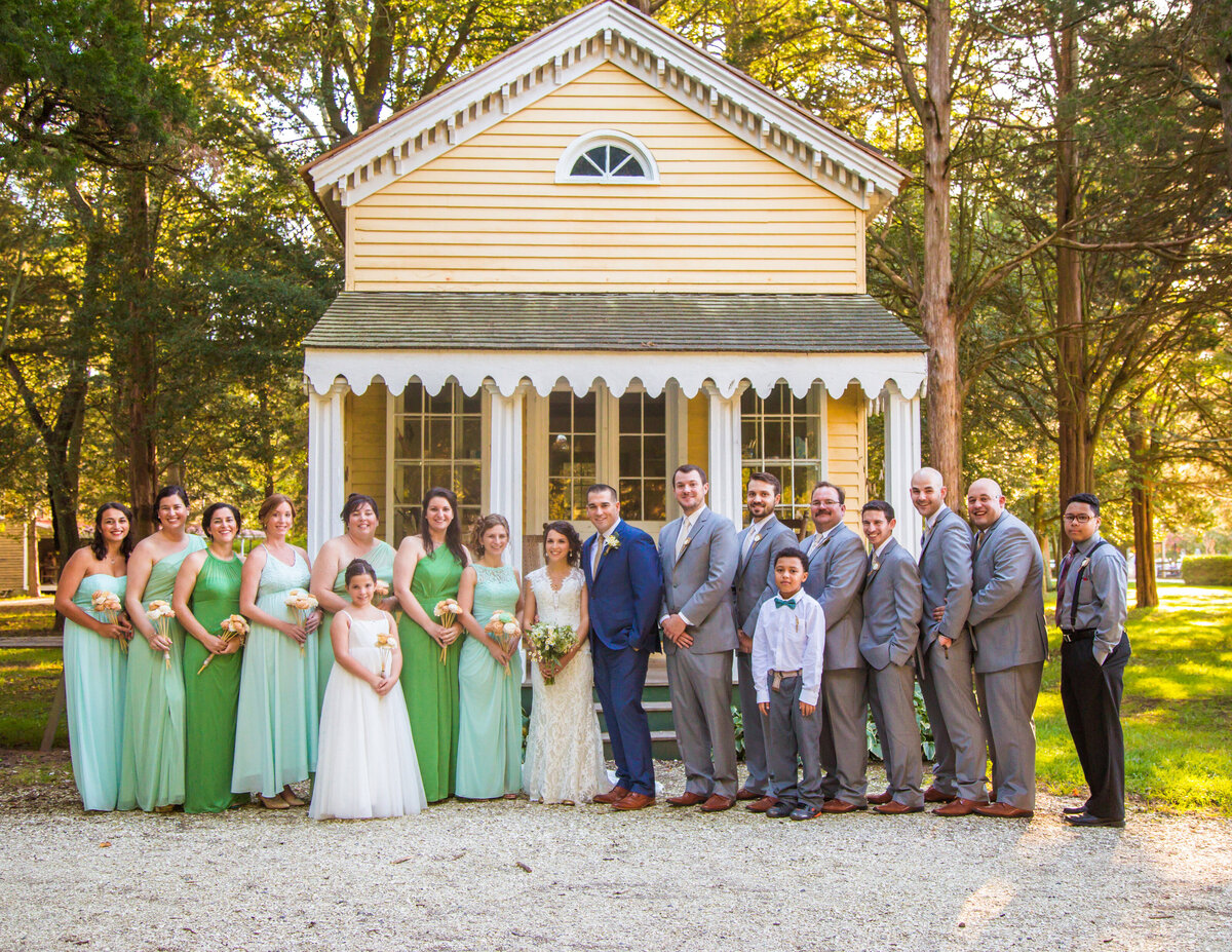 Bridal party picture outside cottage at Cold Spring Village Central Florida Wedding Photographer