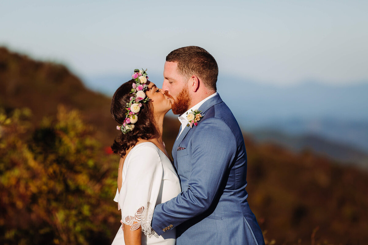 Black-Balsam-NC-Sunset-Elopement-18