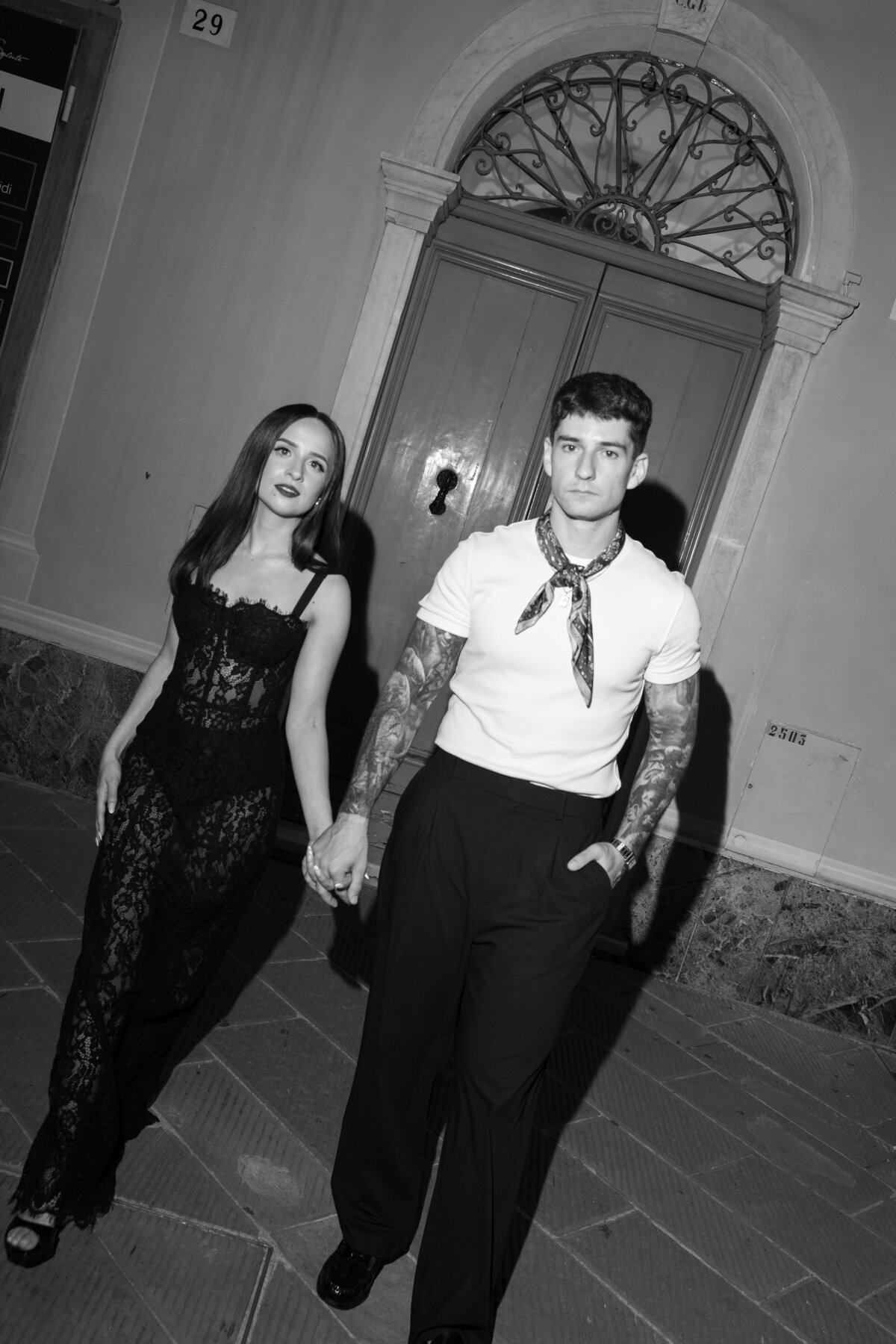 Cacie_Carroll@CacieCarrollPhotography_KriziaandNick_LocalPizzariaWelcomeDinner_SantaMargheritaItaly-287