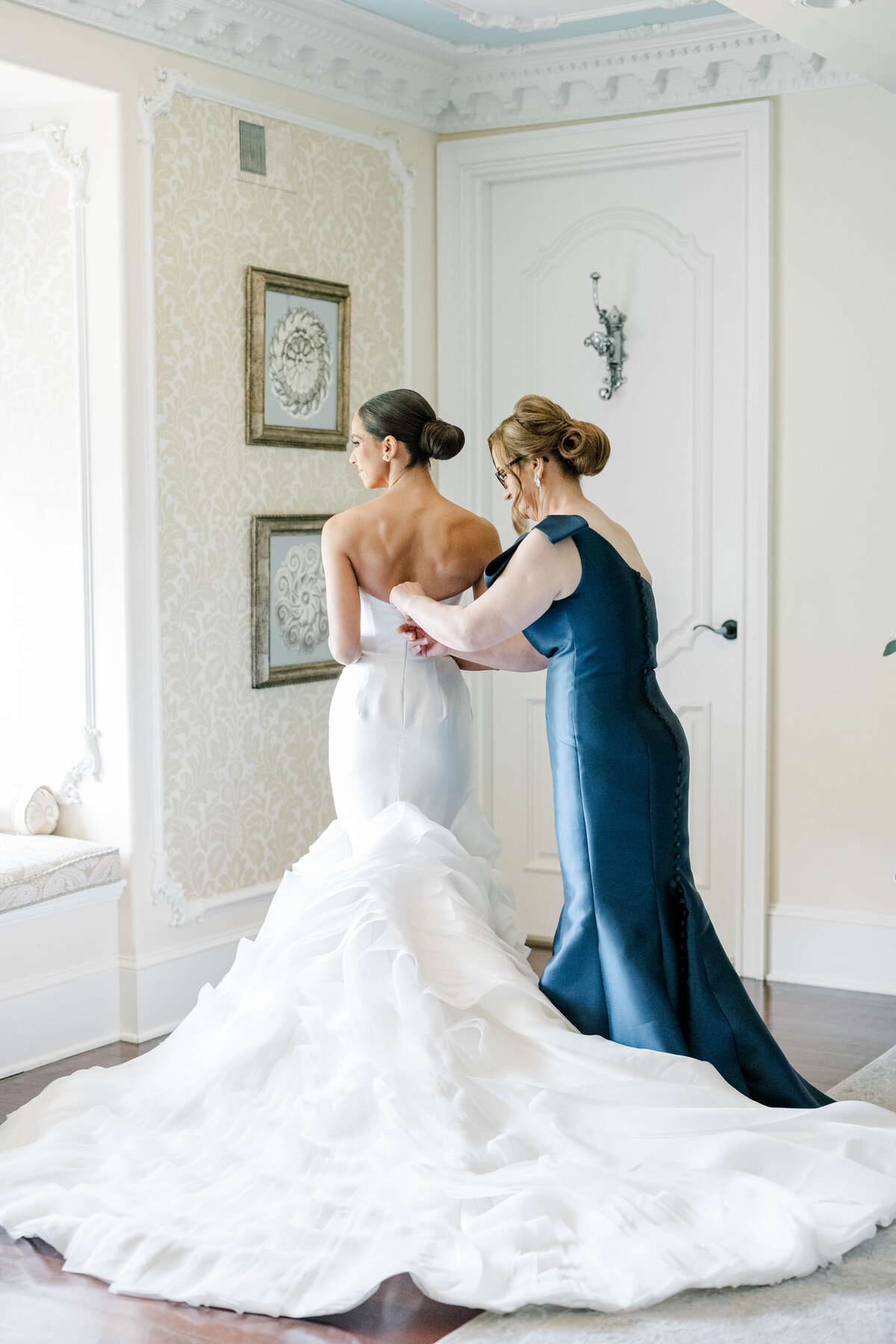 Ashford_Estate_Naz_and_Matt_Sneak_MTA-51