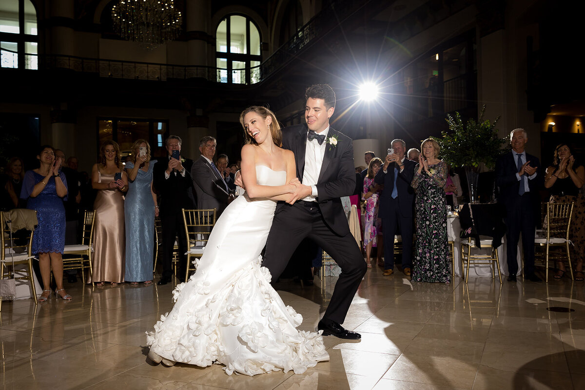 Ed and Aileen Photography Chicago Illinois Digital Film Wedding Engagement Photographers Destination Union Station Nashville49