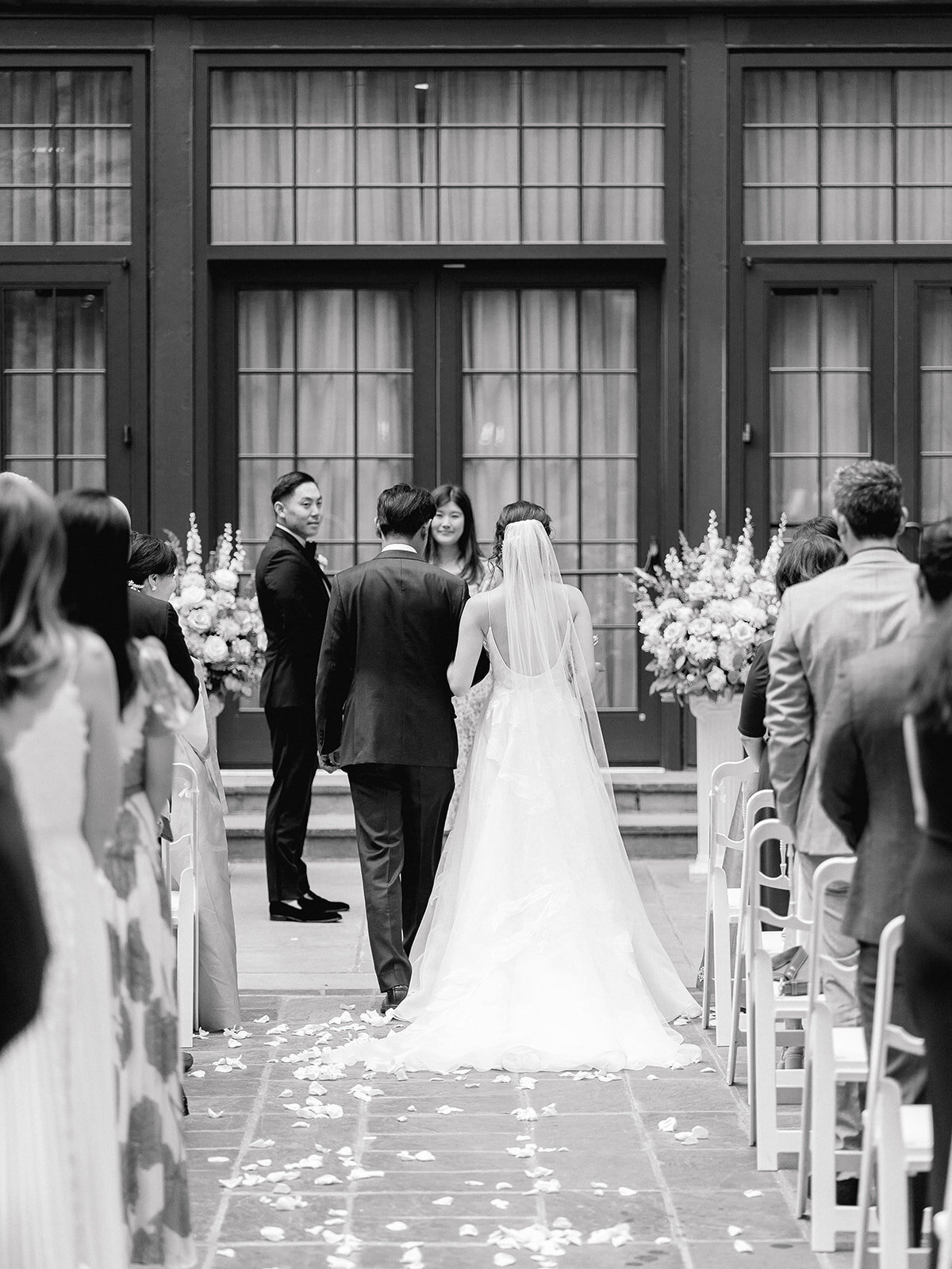 Ellen&Danny-Sneak-Peeks-14_websize
