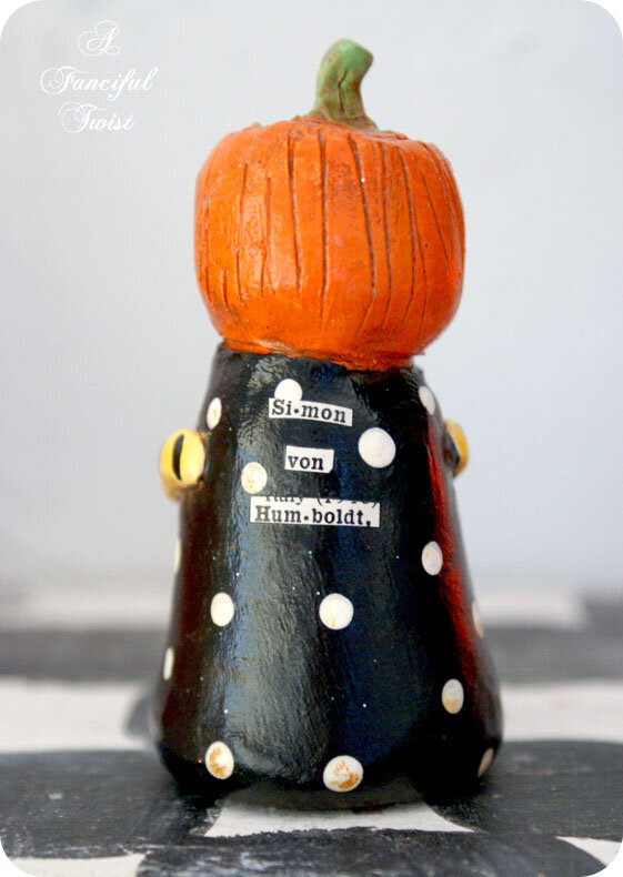 simon-von-humboldt-back