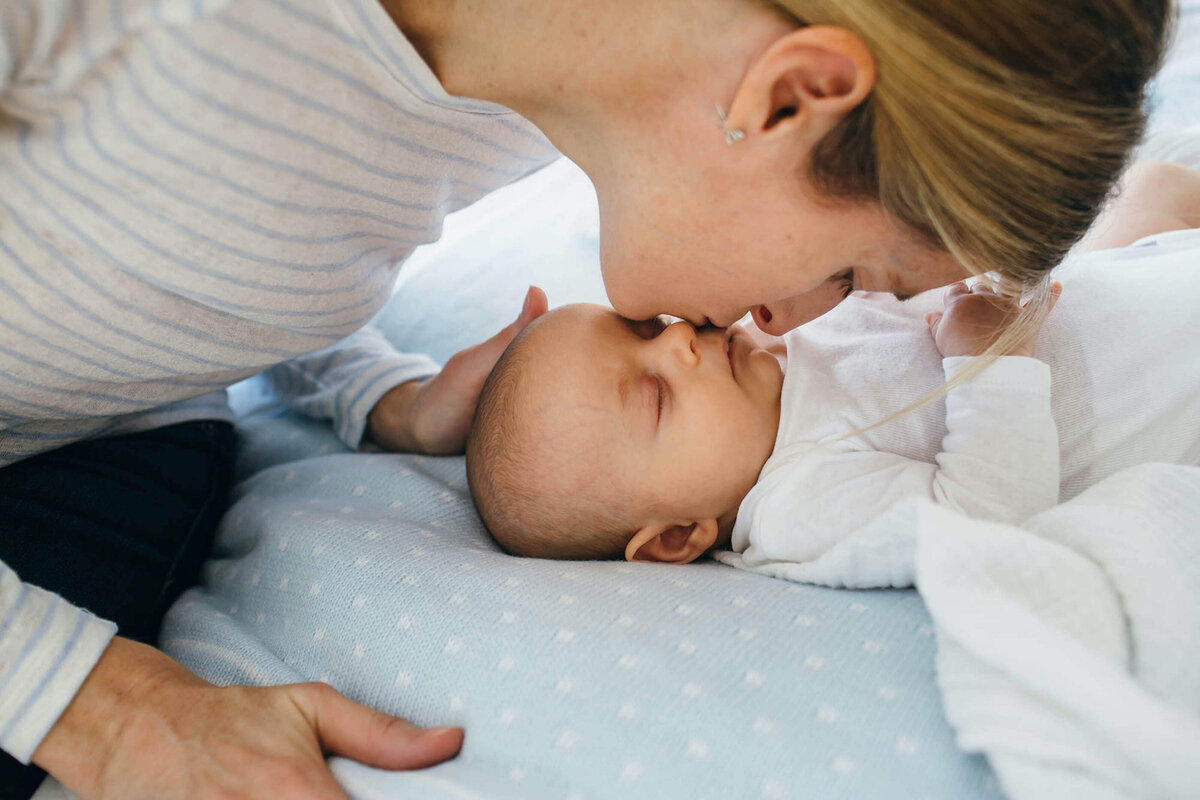 Boston Newborn photographer kissing baby