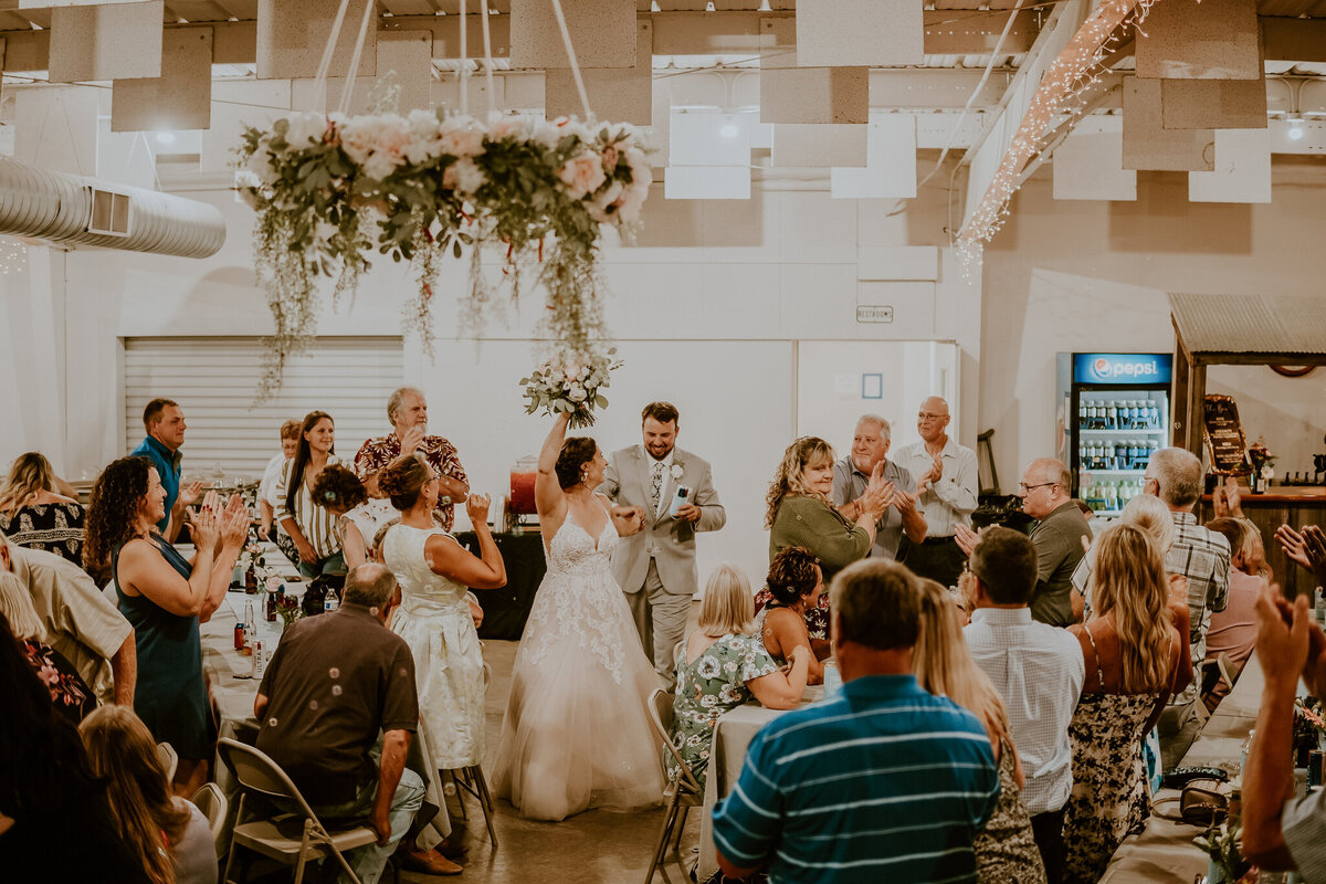 storyteller-collective-photo-co-wedding-reception-celebration-iowa