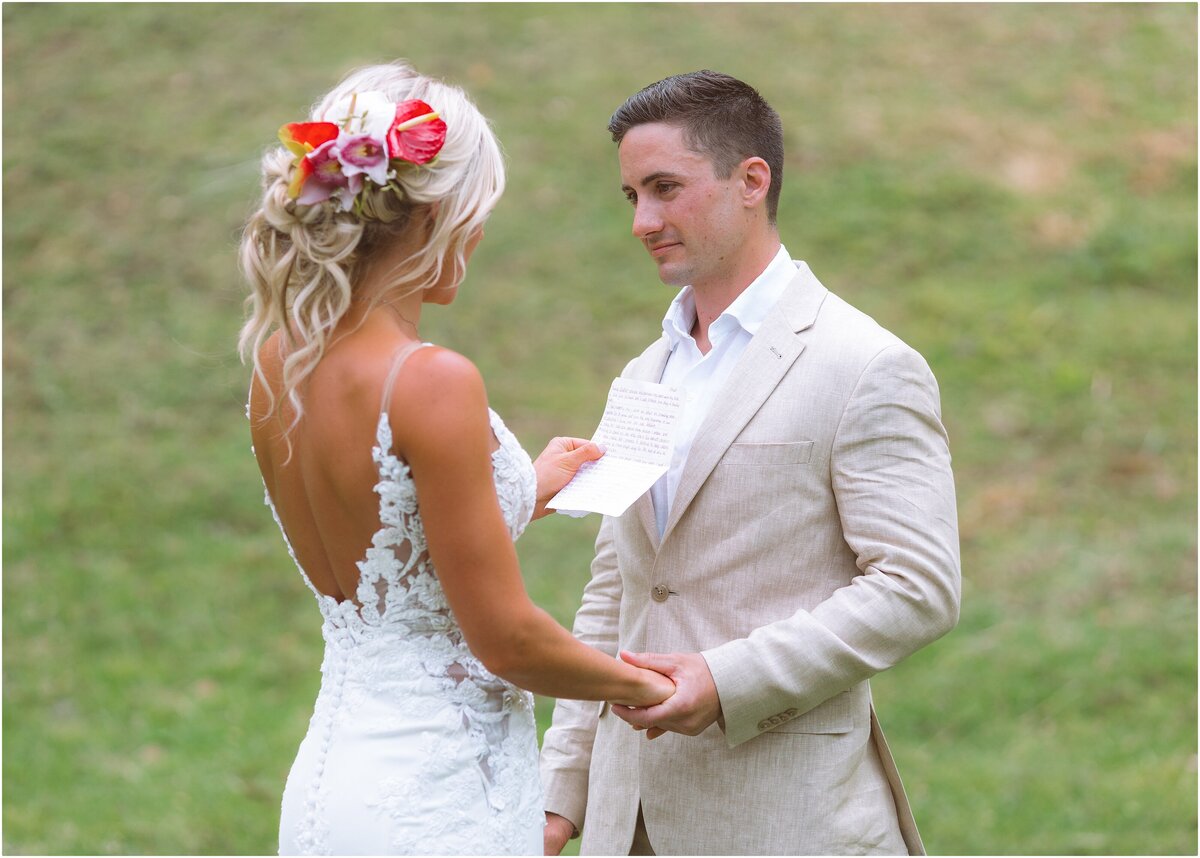 PALIKU-GARDENS-KANEOHE-OAHU-HAWAII-KUALOA-RANCH-WEDDING-13