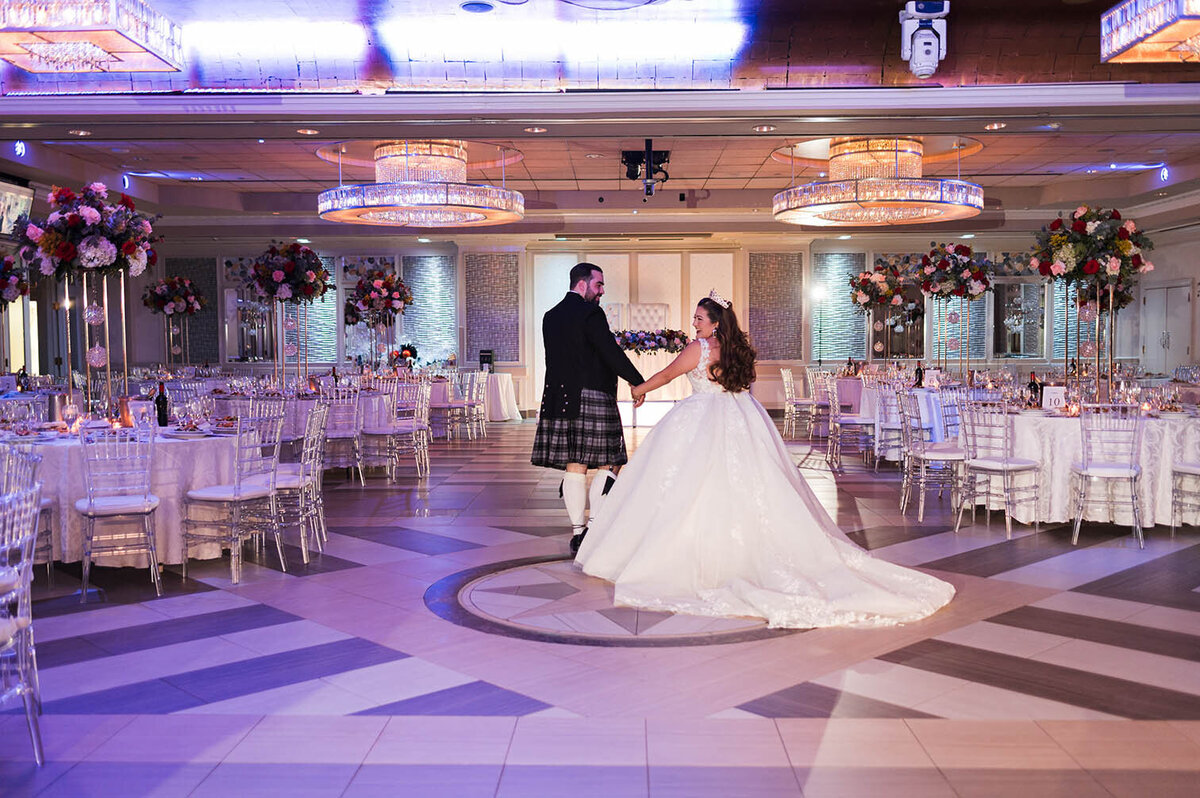 E&J Russo's on the Bay room reveal