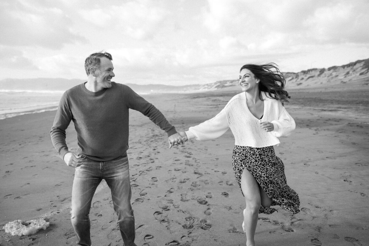 Christina + Seamus San Francisco Ocean Beach Land's End Sutro Baths Engagement Session Cassie Valente Photography 0055