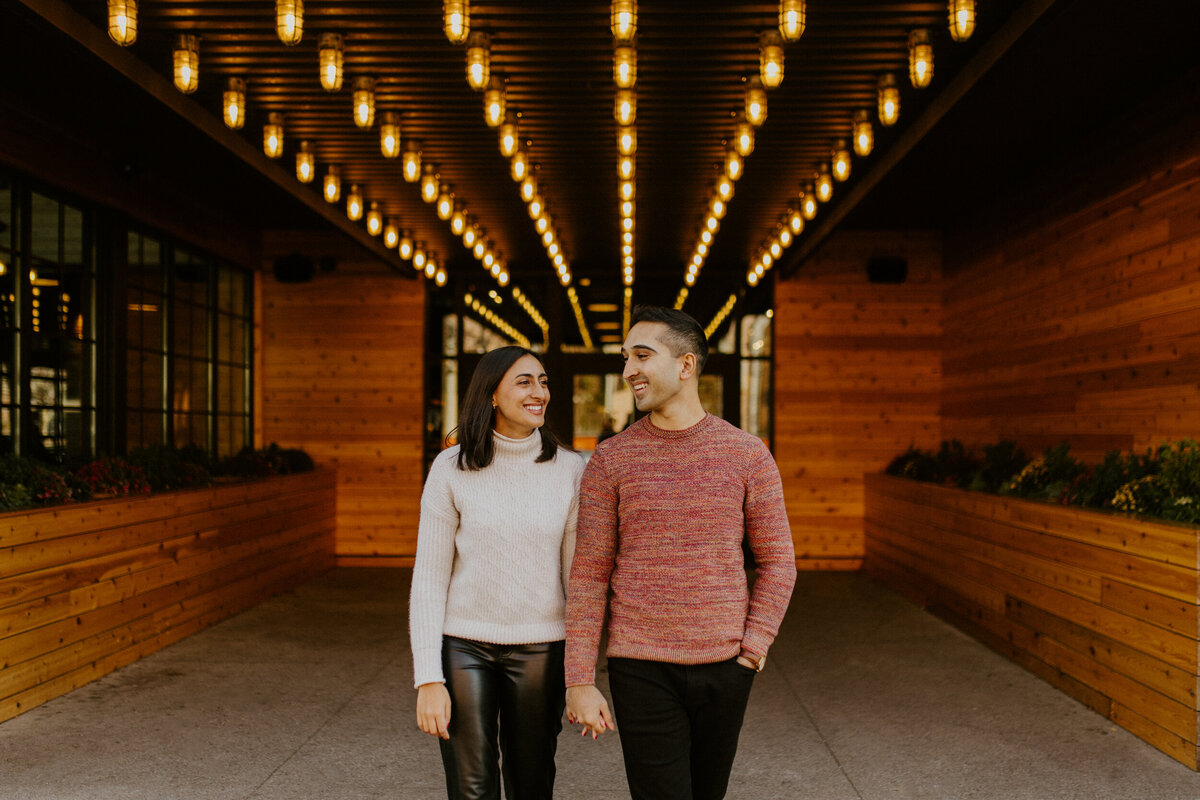 winter engagement session in pittsburgh