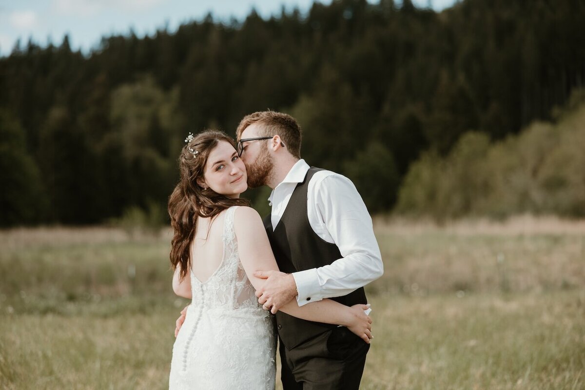 hannah&micah-wedding-29