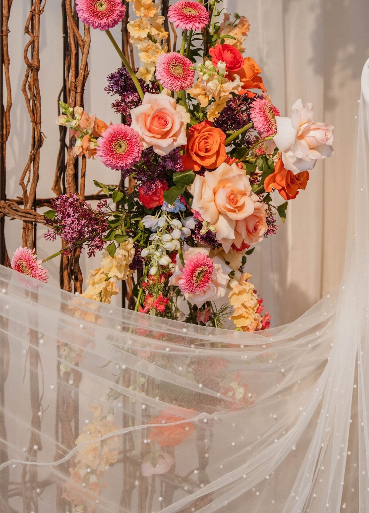 old-city-wedding-stroll-2023-32