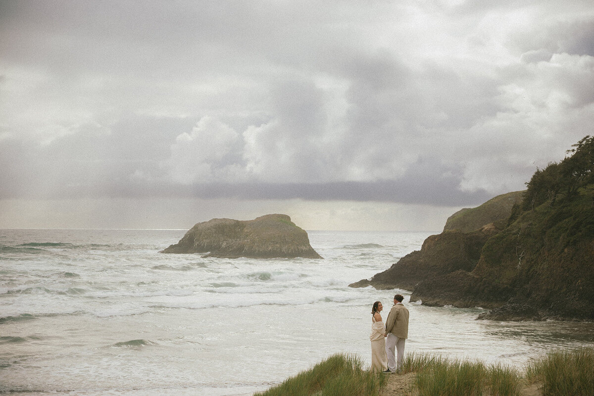 ocean-elopement-family-europe-meghangibsonphoto-1