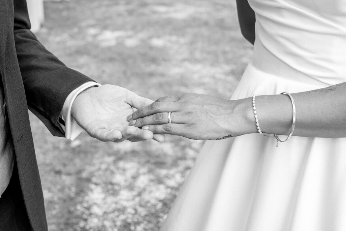 Croatia-wedding-Mestrovic-Gallery-Split-Victoria-Amrose-Photography (42)
