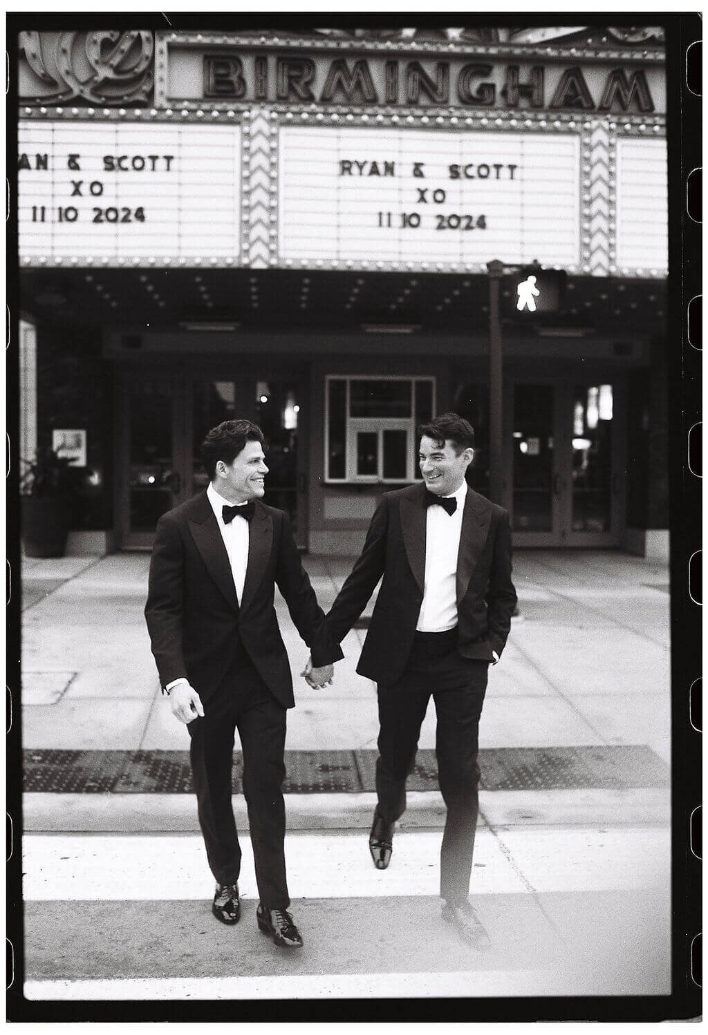 46-colorful-lgbtq-wedding-detroit-birmingham-theater-michigan-modern-vintage-events