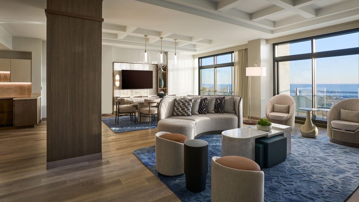 mc-laxnb-penthouse-suite31328-90589_Wide-Hor