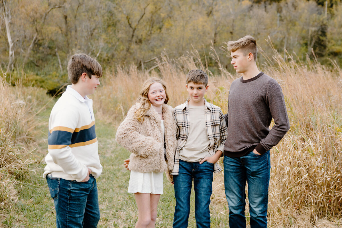 christina_ney_photography_wedding_engagement_lifestyle_photographer_dubuque_iowa_wedding_planning_assistance_adventurous_bold_laidback Family Photography27