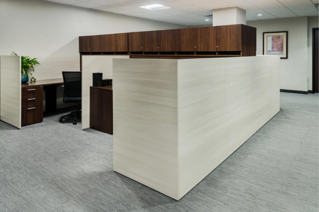 Atelier-PORTFOLIO-State-Street-Law-Firm-Employee-Cubicle-Wall-1024x681