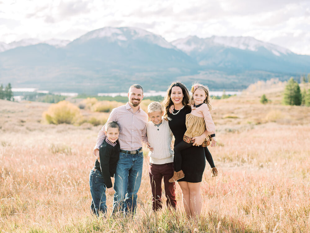 Colorado-Family-Photography-Fall-Color-Family-of-5-Keystone-Mountain6