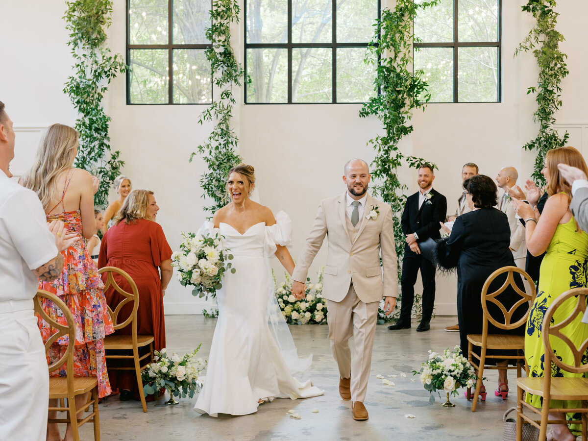 Brittany+Brian_Wedding_FoxtailCo-515